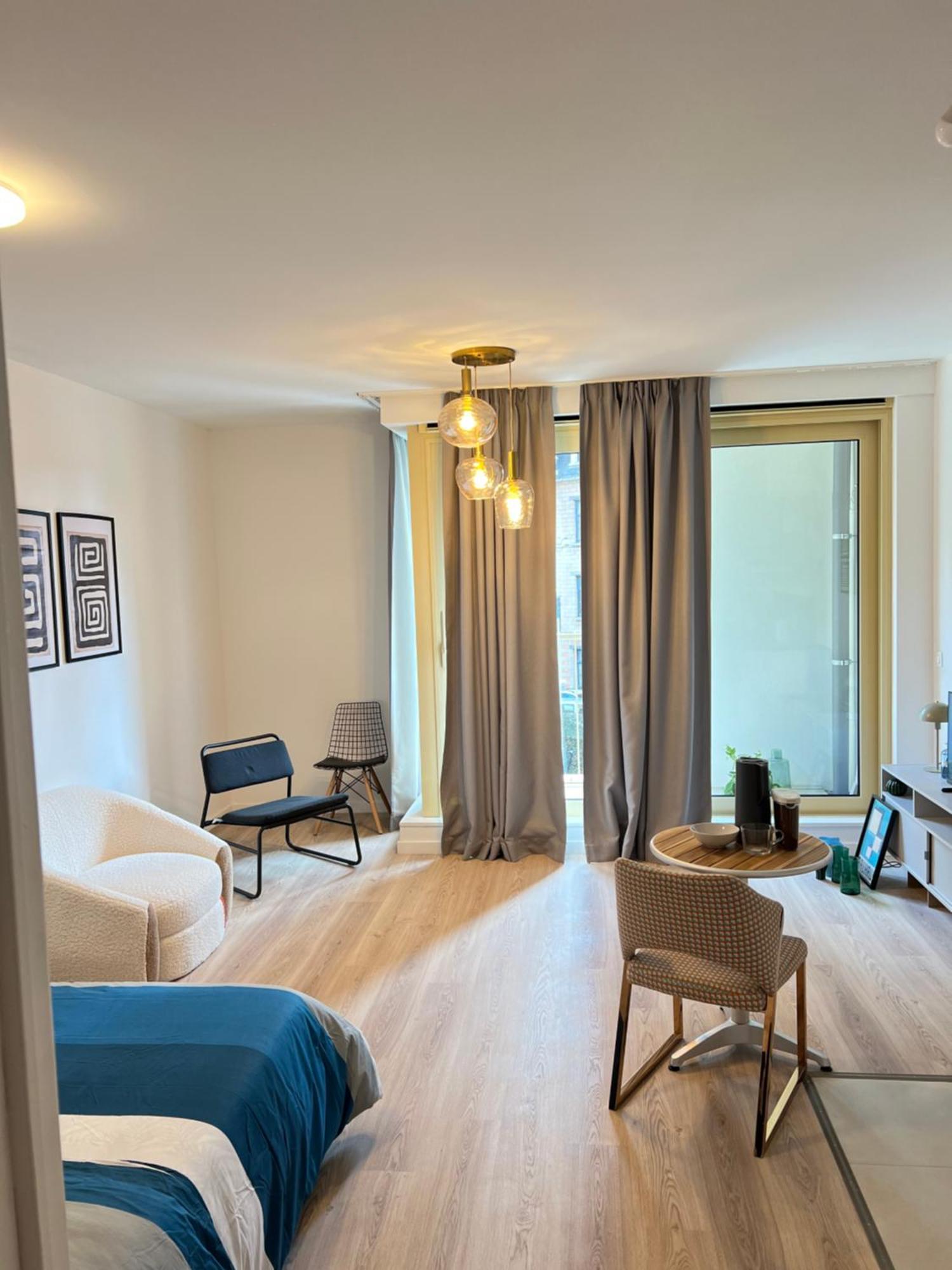 Love-Room-Brussels Sint-Jans-Molenbeek Zewnętrze zdjęcie
